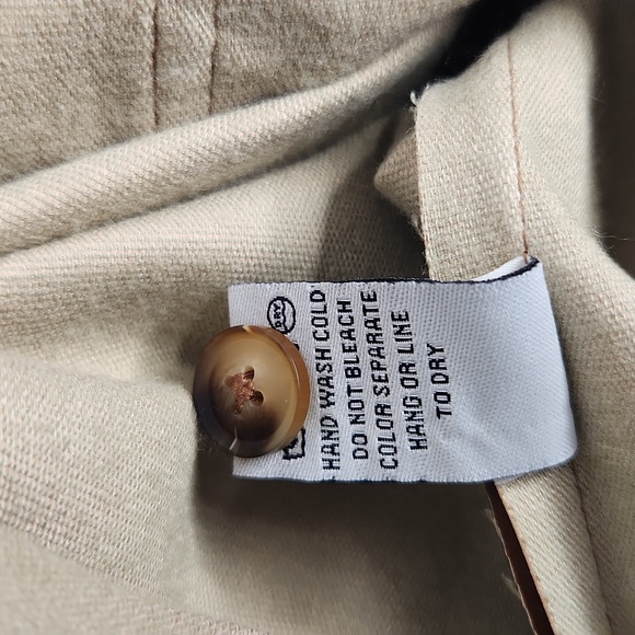 VEVERET Vegan Leather Shacket - Picture 12 of 14